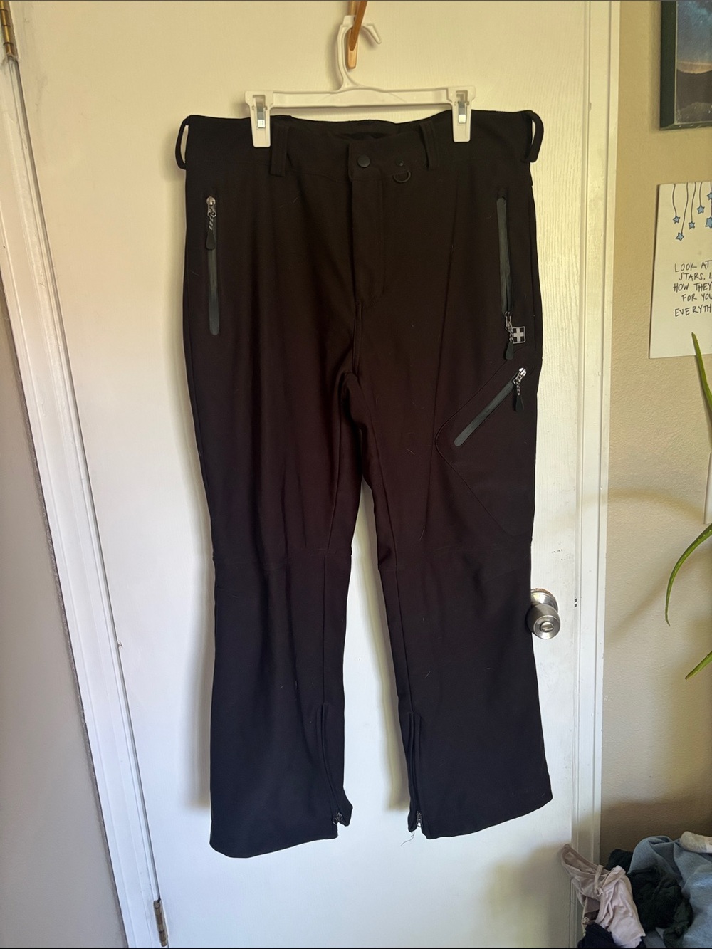 Black Snowpants with Zip Pockets